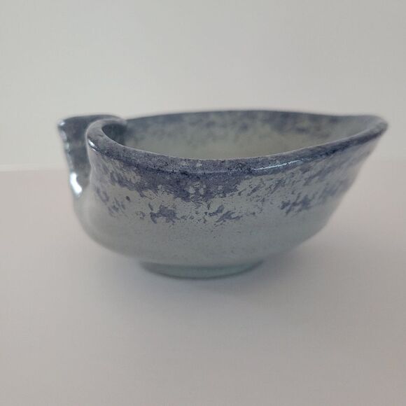 Crowded House Heart Shaped Blue Handthrown Pottery Ceramic Bowl - Picture 3 of 10